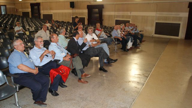 1° raduno Ascoli Piceno dal 9 al 10 settembre 2011 -  foto...197 - vengono scambiati i regali